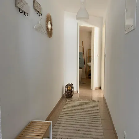 Apartment City-apartment Mit Parkplatz & Fahrradraum! Nur 300m Zum Stadthafen