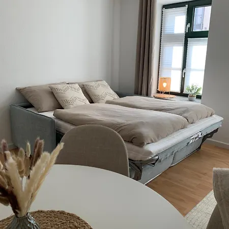 City-apartment Mit Parkplatz & Fahrradraum! Nur 300m Zum Stadthafen Apartment Schwerin (Mecklenburg-Vorpommern)