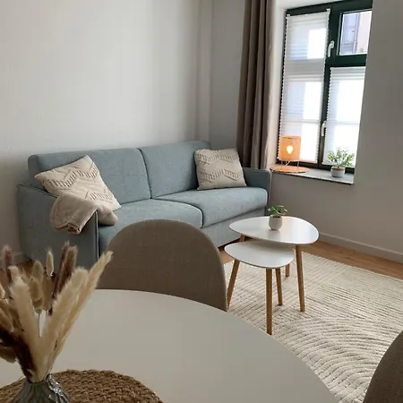 City-apartment Mit Parkplatz & Fahrradraum! Nur 300m Zum Stadthafen Apartment *