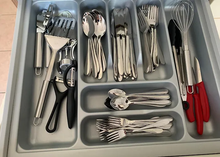 City-apartment Mit Parkplatz & Fahrradraum! Nur 300m Zum Stadthafen 公寓 *