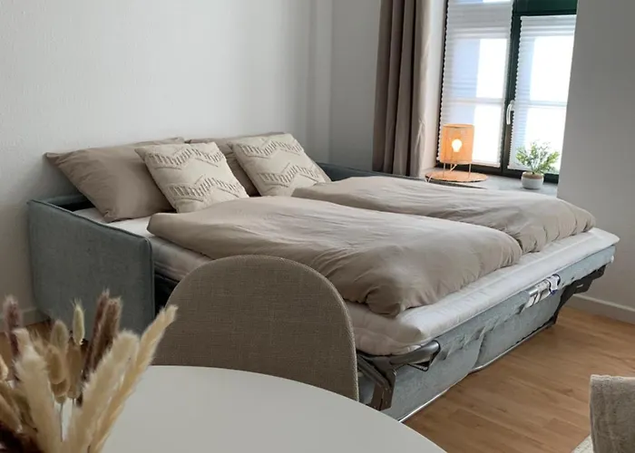 City-apartment Mit Parkplatz & Fahrradraum! Nur 300m Zum Stadthafen 公寓 什未林