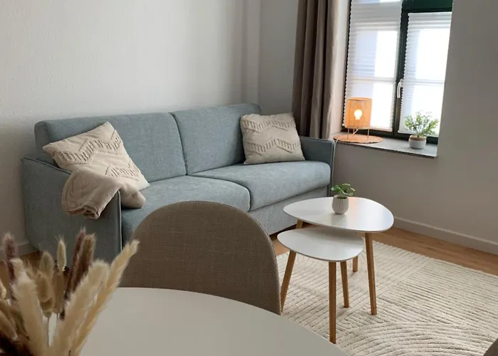 City-apartment Mit Parkplatz & Fahrradraum! Nur 300m Zum Stadthafen 公寓 *